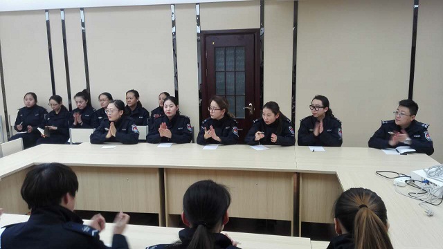 公司领导及西宁站安检员去往拉萨积极培训