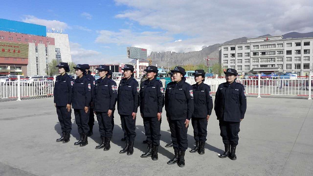 公司领导及西宁站安检员去往拉萨积极培训